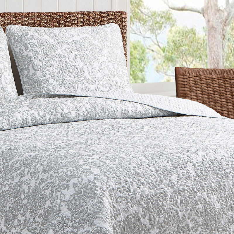 Tommy Bahama Island Memory Gray Quilt Set, Twin, Pelican Gray