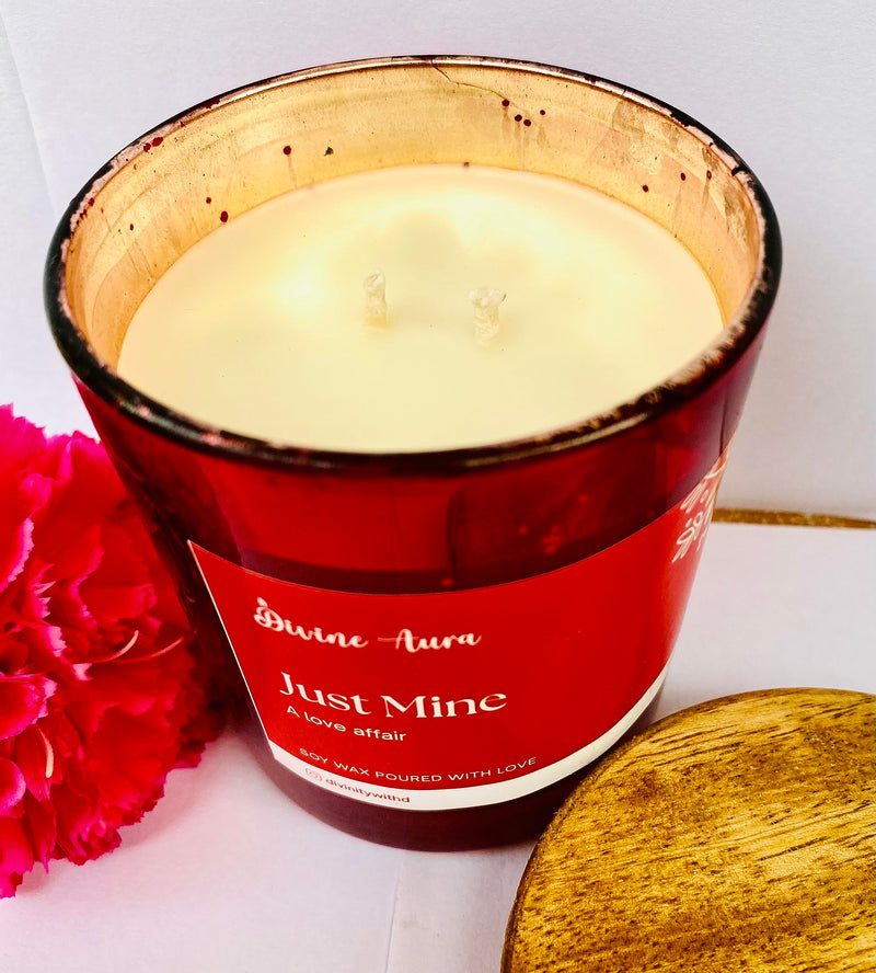 Divine Aura - Scented Soy Wax Candle - Just Mine (Jasmine Blend) - Large - 150 GMS