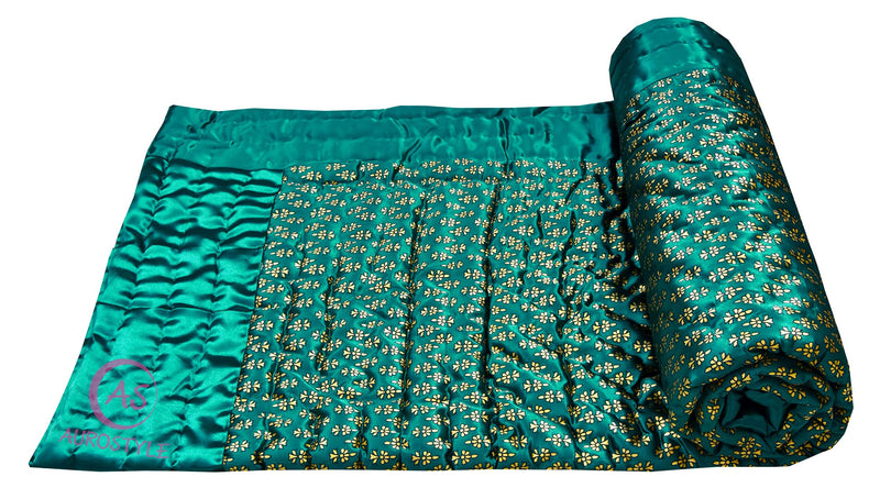 AUROSTYLE Rajasthani Cotton Filled Light Weight Silk Soft Jaipuri AC Quilt Dohar Over All Floral Print Design Blankets for Home (85x100 Inch,Rama Green Butti Print, Double Bed)