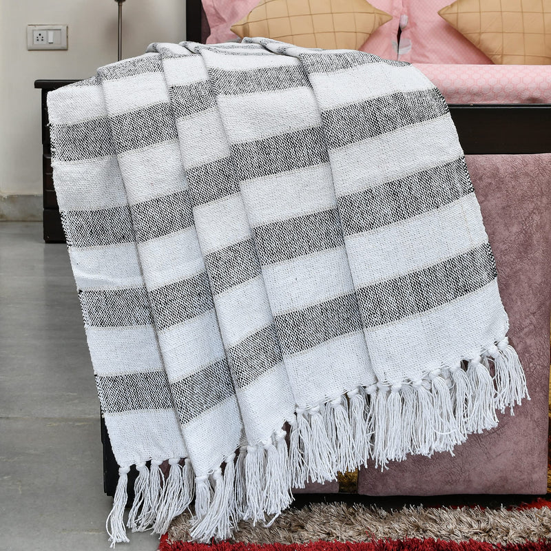 IQ INTERIOR QUOTIENT Profound Aura Throw Blanket for Sofa, Bed and Couch | 3 Seater | Sofa Throw 100% Cotton | 150cm x 125 cm | 60" x 50" | Pack of 1