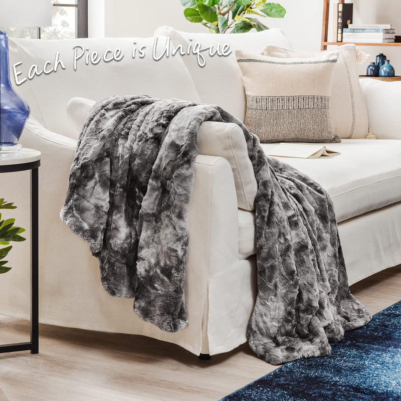 Chanasya Super Soft Cozy Fuzzy Fur Warm Charcoal Gray Sherpa Throw Blanket -Gray Wavy Fur Pattern