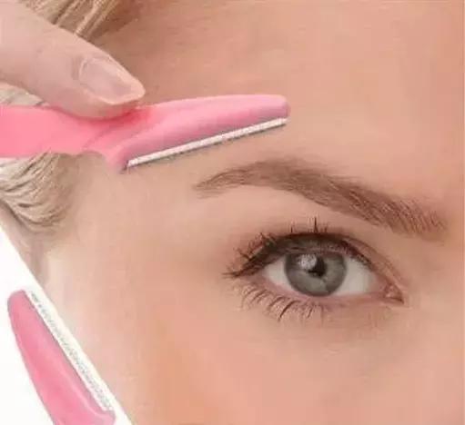 Eyebrow Razor, Give Shape To Your Eyebrow, Remove Facial Hair, Remove Hair Painlessly, Precise And Easy To Use