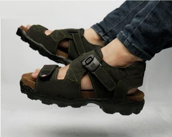 Men's fashionable Leather Floaters