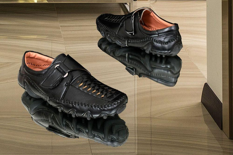 Dunzo Men Sandal Velcro Black Color Casual Shoes