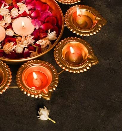 R Ayurveda Copper Decorative Metal Diya Traditional Diya Urli Tealight Holder Golden Bowl for Floating Flowers and Tea Light Candles Home,Office and Table Decor Special