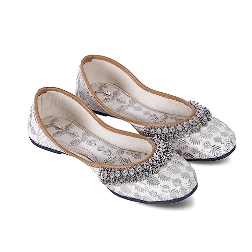 DFR Women’s Rajasthani Embroidered with Payal Punjabi Mojari’s Juttis Jutis Shoe, Cream, UK Size 8