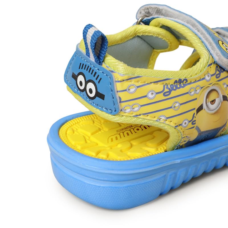 Kidsville Kids Boys Minions Printed Royal Blue Sandals