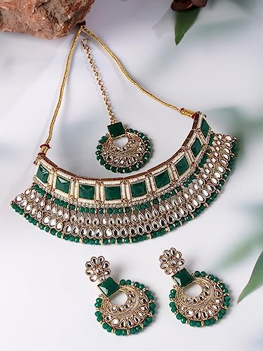 Sukkhi Classical Traditional Gold Plated Green Kundan & Beads Choker Necklace Set With Earring And Maangtika | Jewellery Set For Women (NS105552)