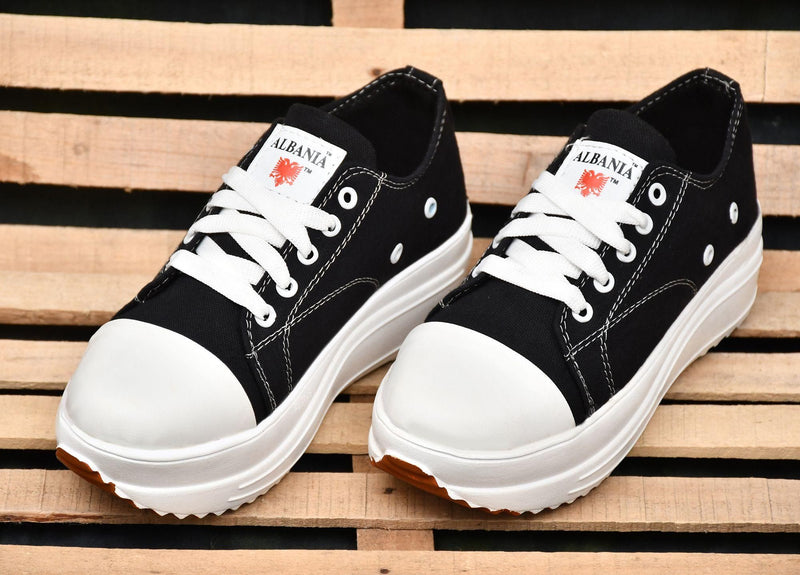 Latest Women's Sneakers Shoes