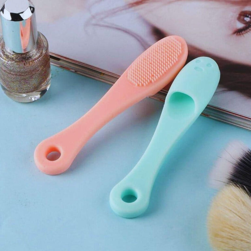 Silicone Blackhead & Dry Skin Remover