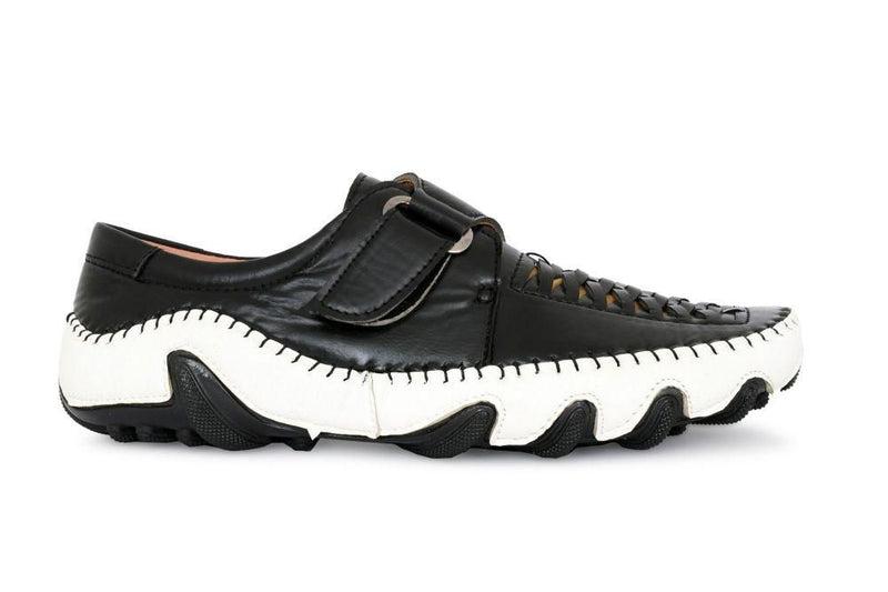 Dunzo Men Sandal Velcro Black & White Color Casual Shoes