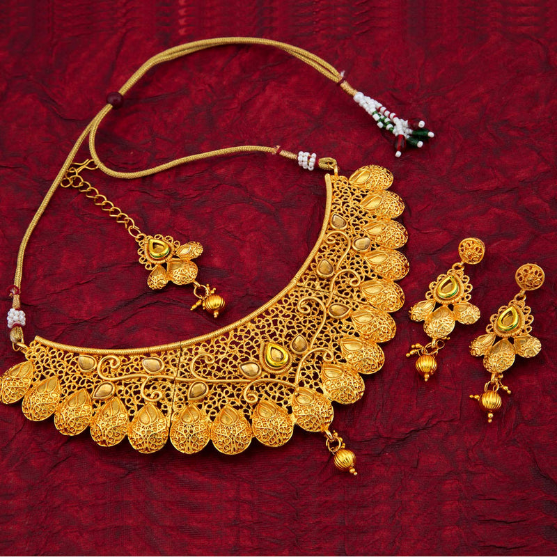 Sukkhi Glamorous Gold Plated Choker Necklace Set Combo For Women