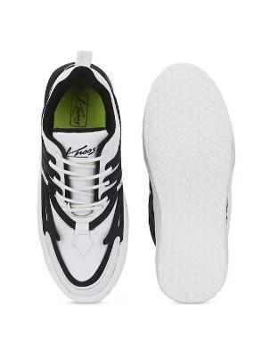 Men Colorblocked Lightweight Padded Insole Basics Sneakers